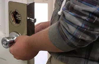 Universal Locksmith Store Kansas City, MO 816-425-3451 Universal Locksmith Store Kansas City, MO 816-425-3451 - 12-locks-replace